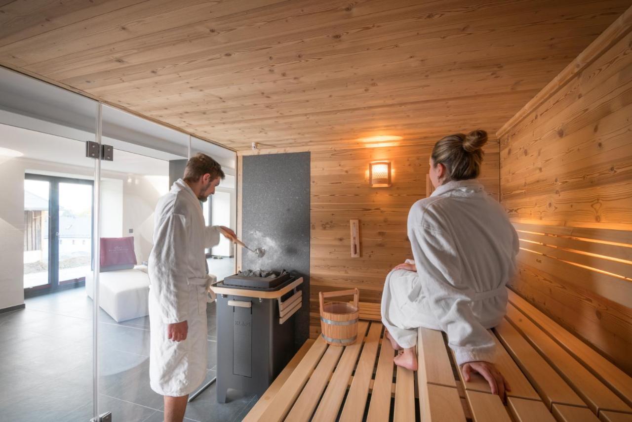 Chalet-Ferienwohnung Giebeltraum, 115 Qm, Wellness/Fitness/Sauna - Bergroedelhof Feilitzsch Εξωτερικό φωτογραφία